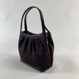 和装バッグ 逸品 セミフォーマル 印傳屋 花 箔 焦茶色 鹿革 和装小物  中古