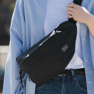 KiU メール便は送料無料 ボディバッグ kiu ウエストポーチ バッグ ウォータープルーフボディバッグ 新作 防水 撥水 軽量 大容量